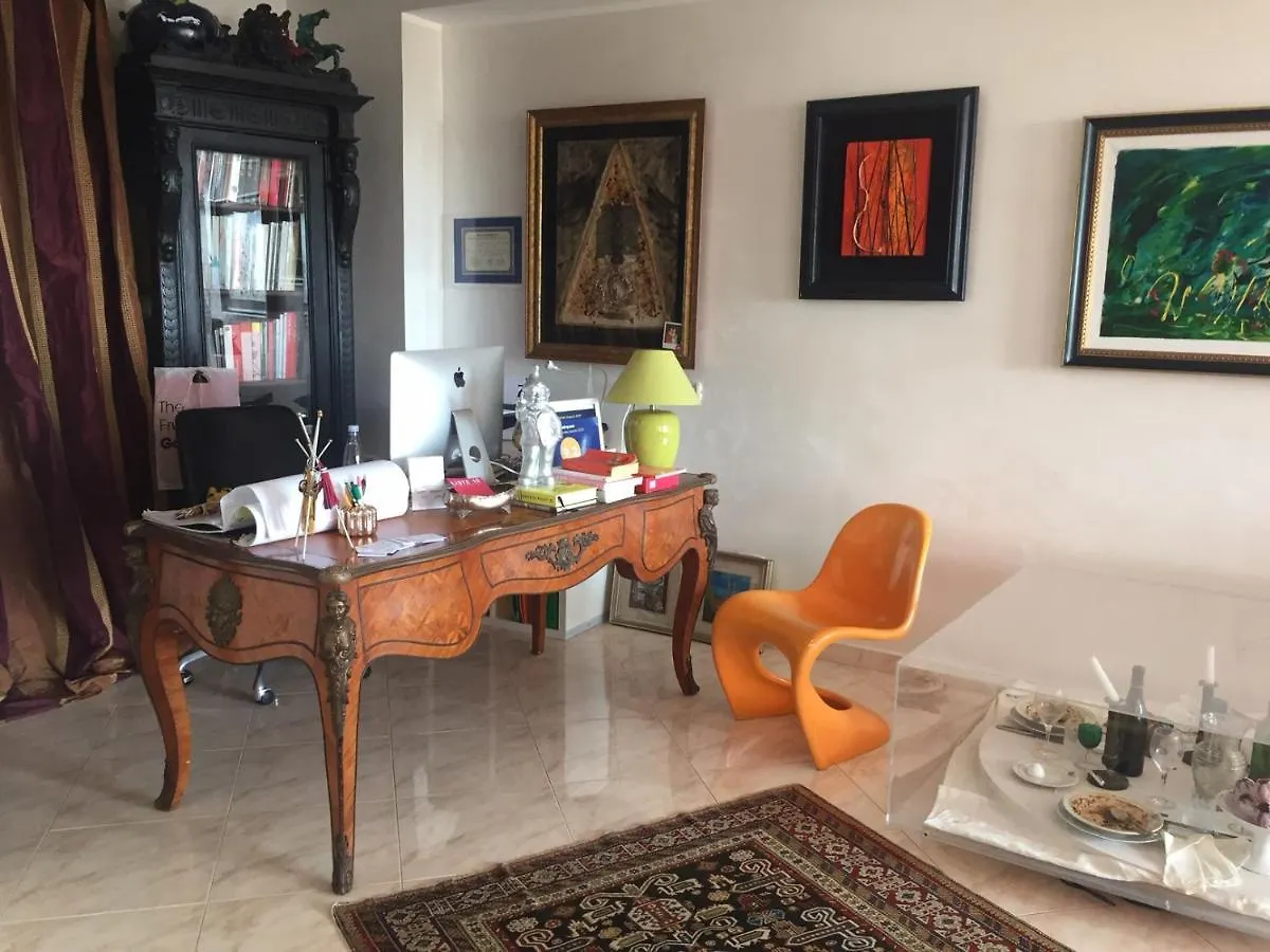 Joy Bed And Breakfast Albissola Marina 0*,